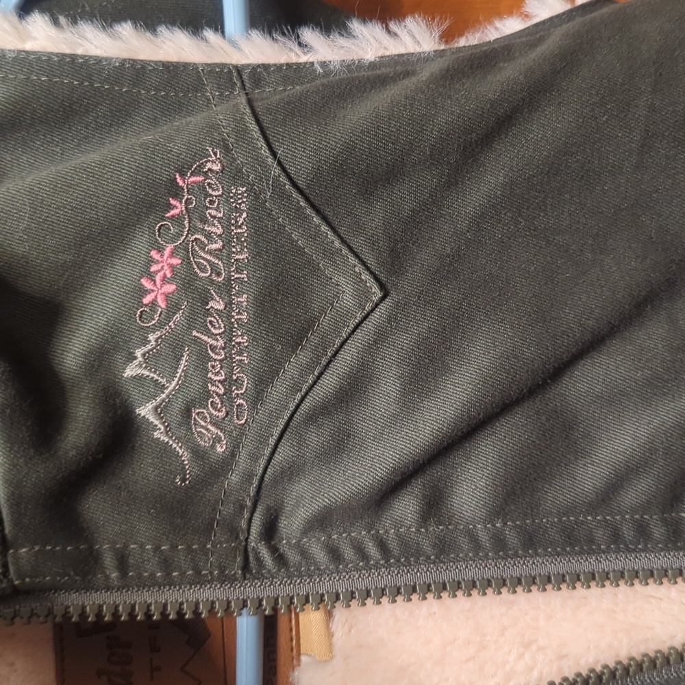 Powder River Outfitters PanhandleSlimGirls Sz S Olive Faux Fur Lined Hooded Vest - Picture 3 of 9